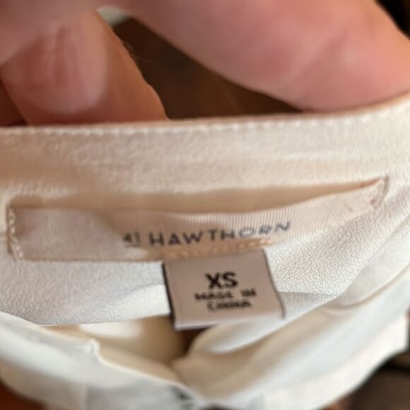 41 Hawthorn Off White Button Pockets Semi Sheer Top Feminine Contemporary - Picture 10 of 10